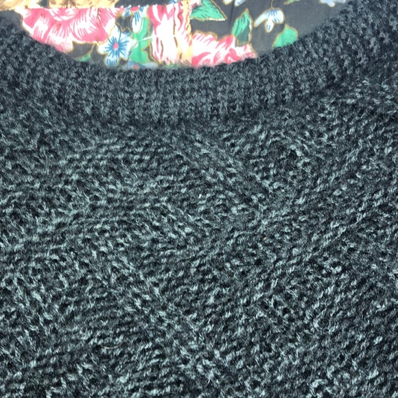 Long Grey Black Poncho - Picture 5 of 5